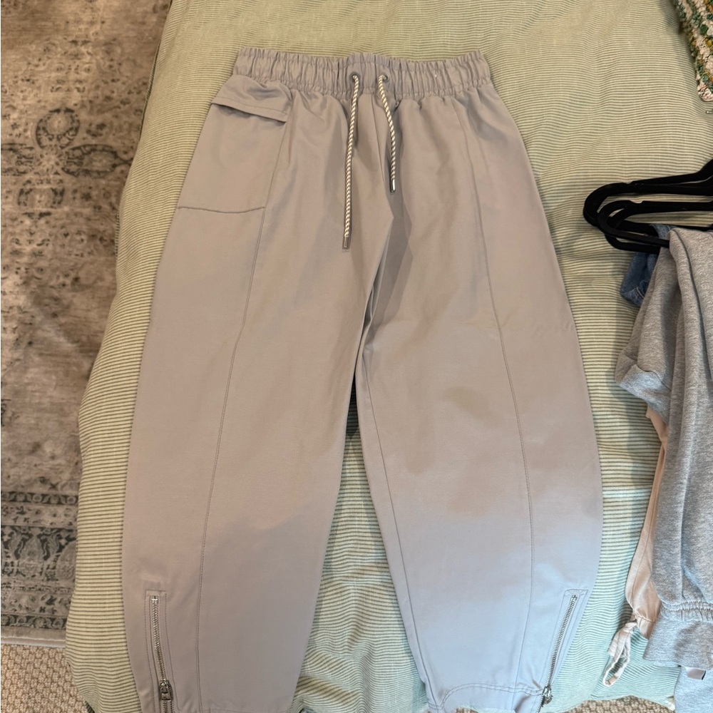 Varley Silver Gray Jogger Pants